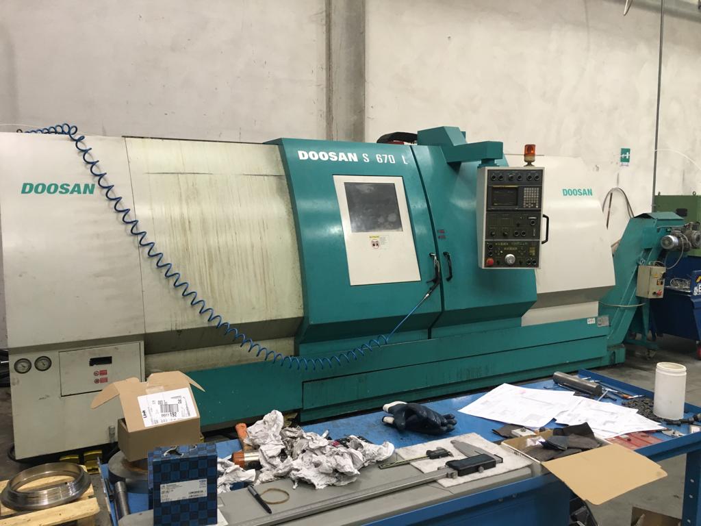 Cnc lathe DOOSAN 5 670 L