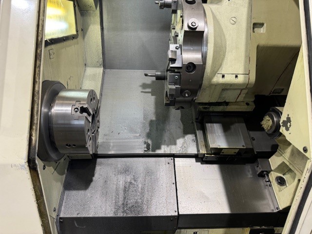 Cnc lathe OKUMA LB 15 II