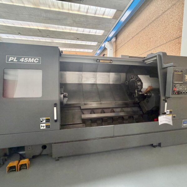 Cnc lathe SMEC PL45MC/2200