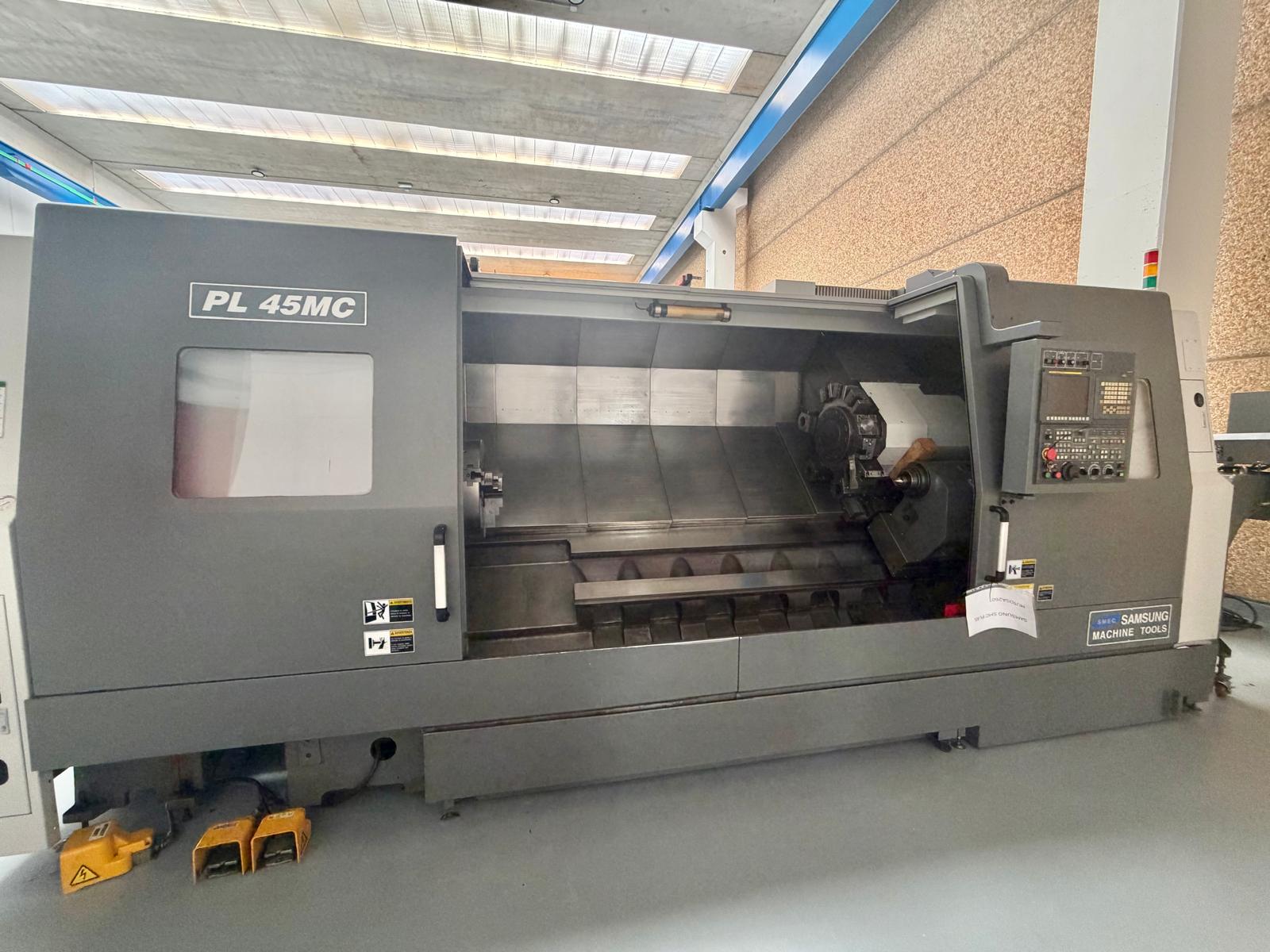 Cnc lathe SMEC PL45MC/2200