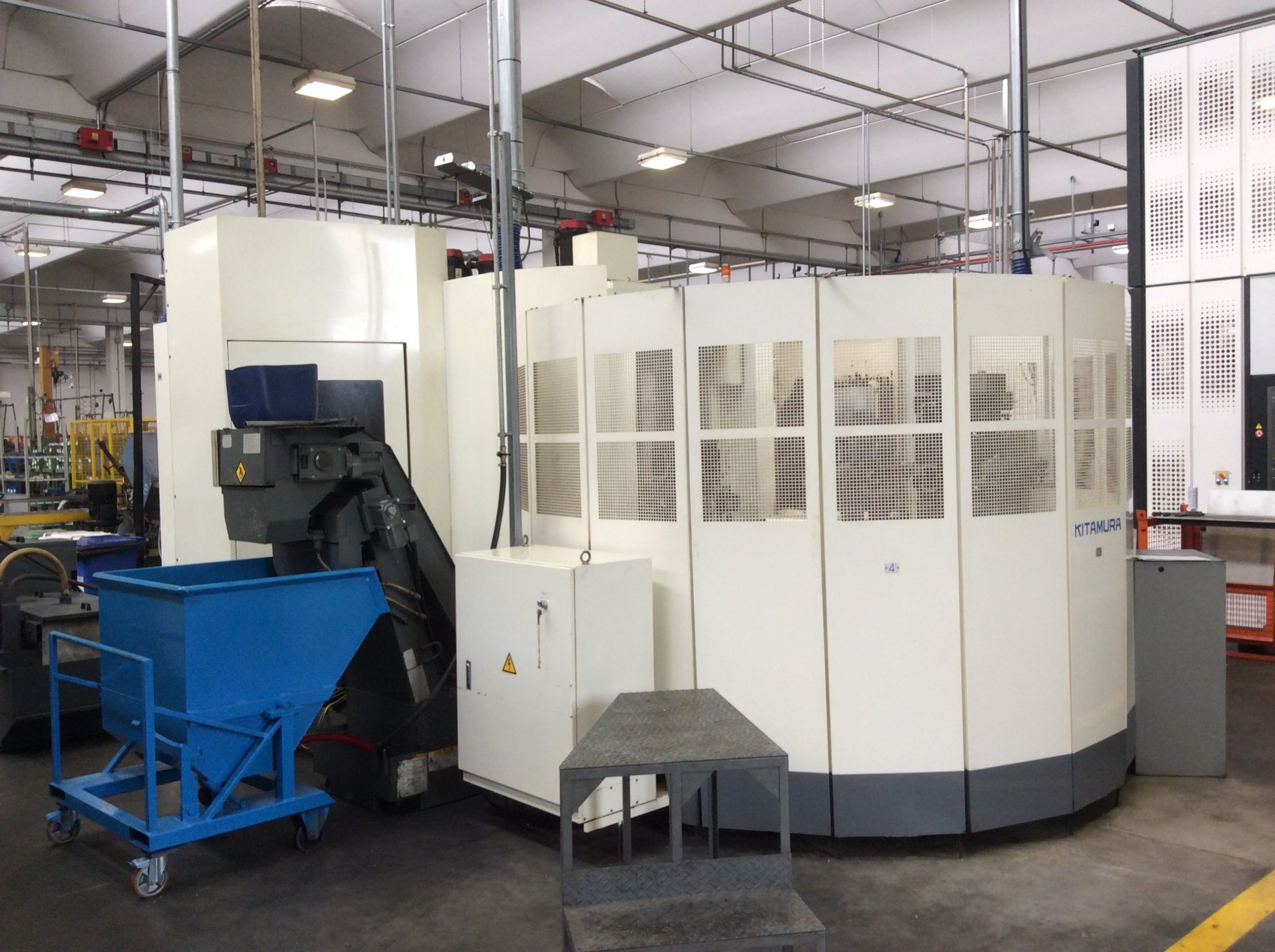 Horizontal machining center KITAMURA HX400i