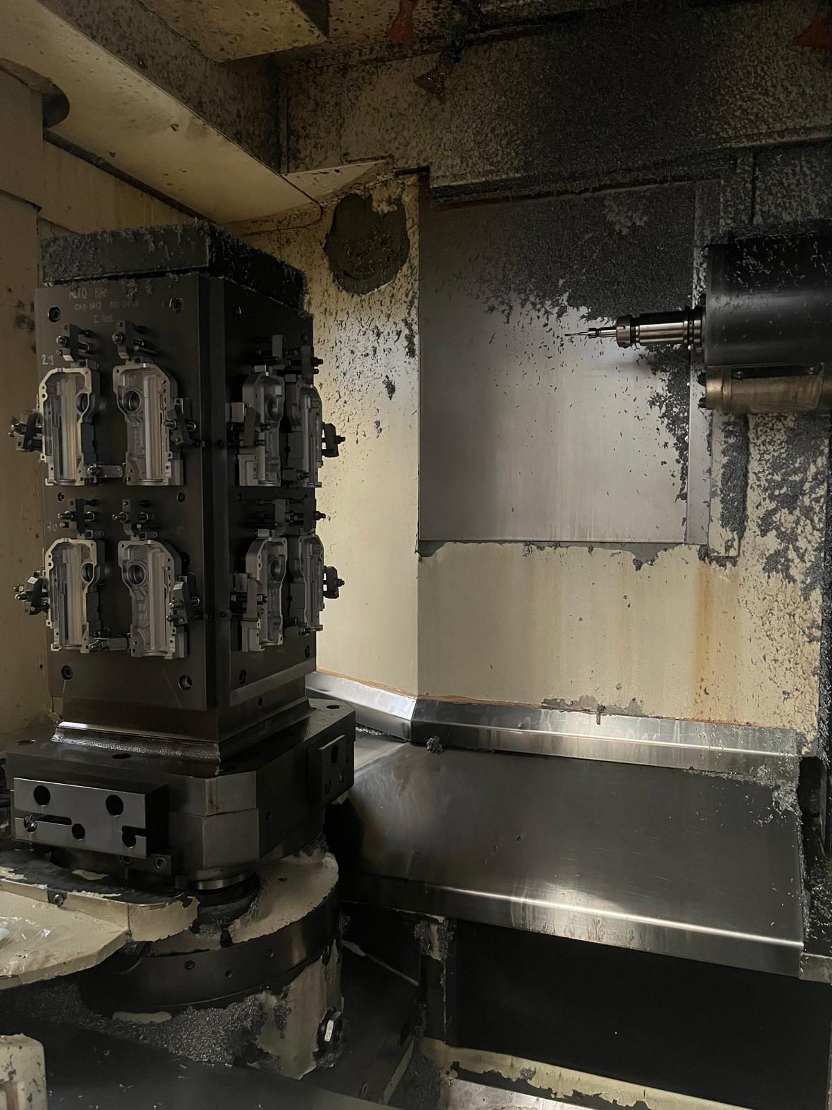 Horizontal machining center KITAMURA HX400i