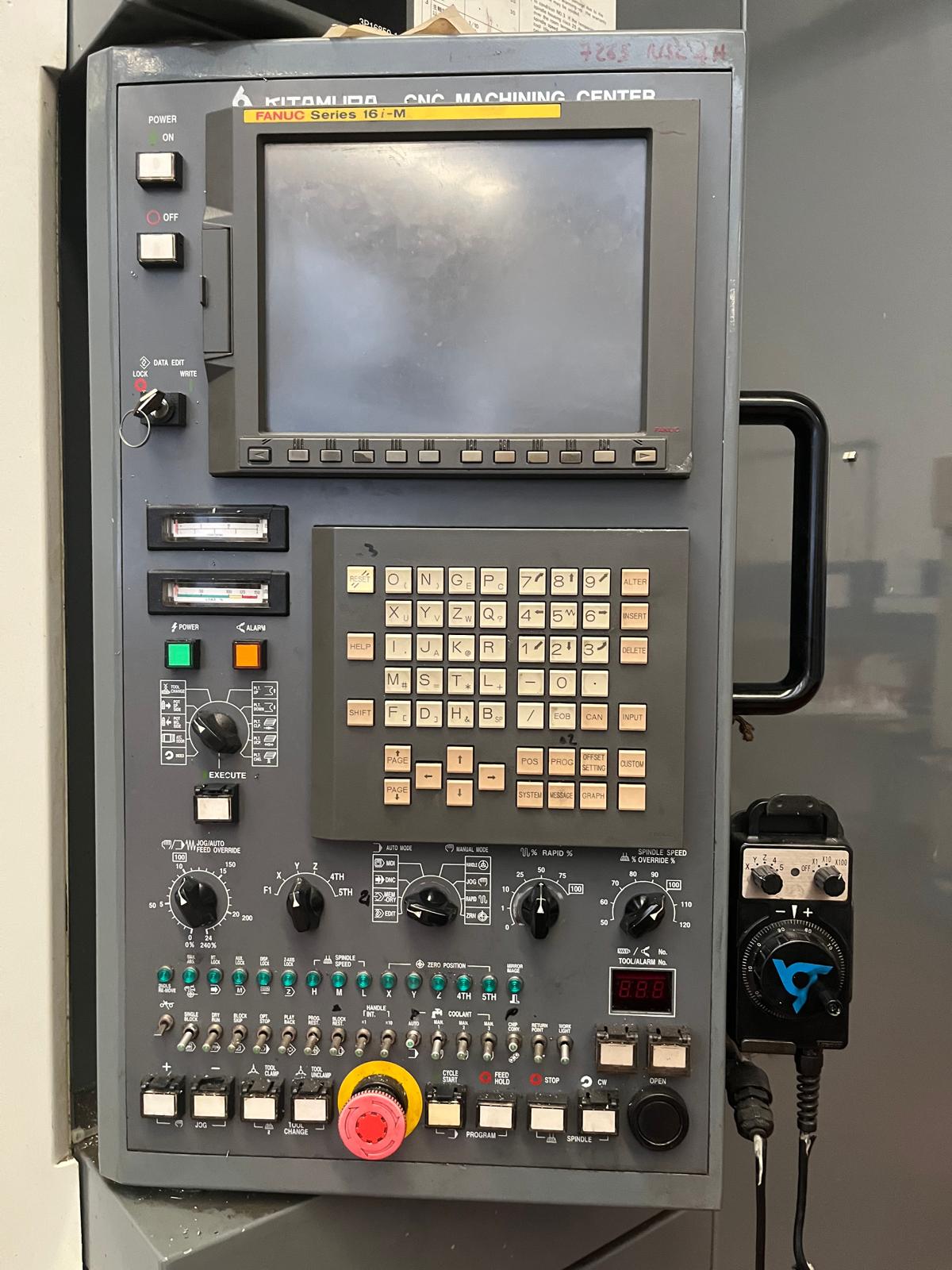Horizontal machining center KITAMURA HX400i
