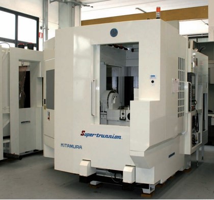 Horizontal machining center KITAMURA SUPERTRUNNION