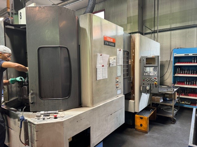 Horizontal machining center MAZAK FH 5800