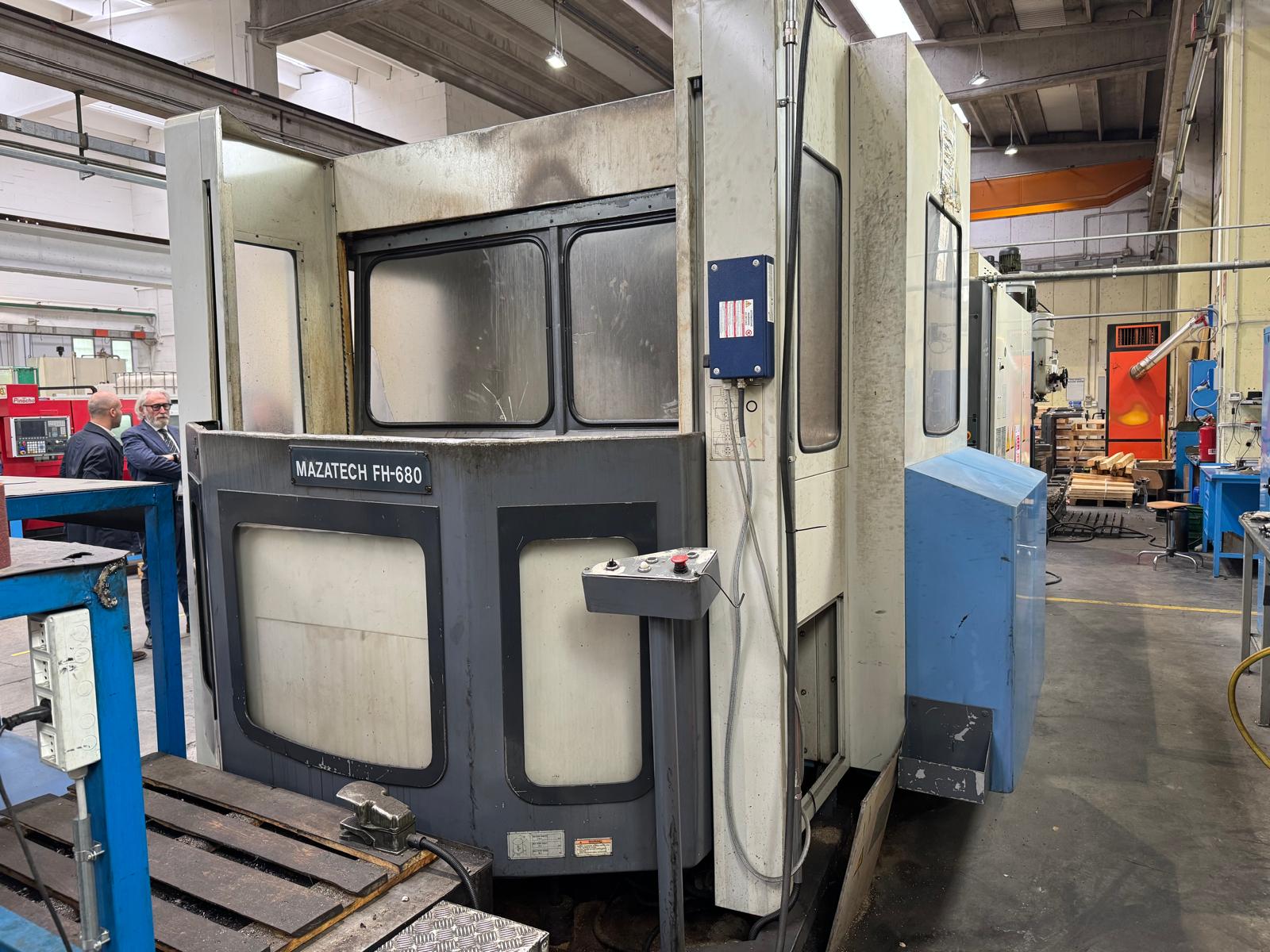 Horizontal machining center MAZAK FH-680
