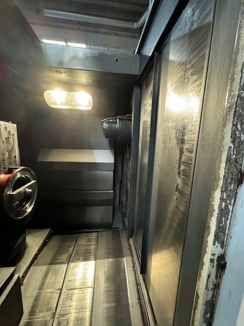 Horizontal machining center MAZAK HTC-400