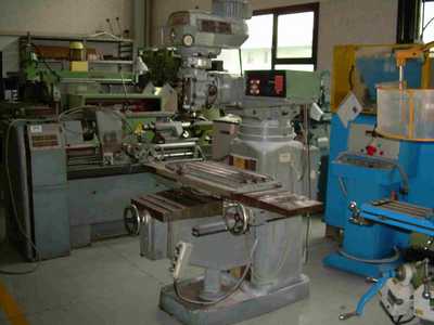 Milling machine KONDIA FKP76
