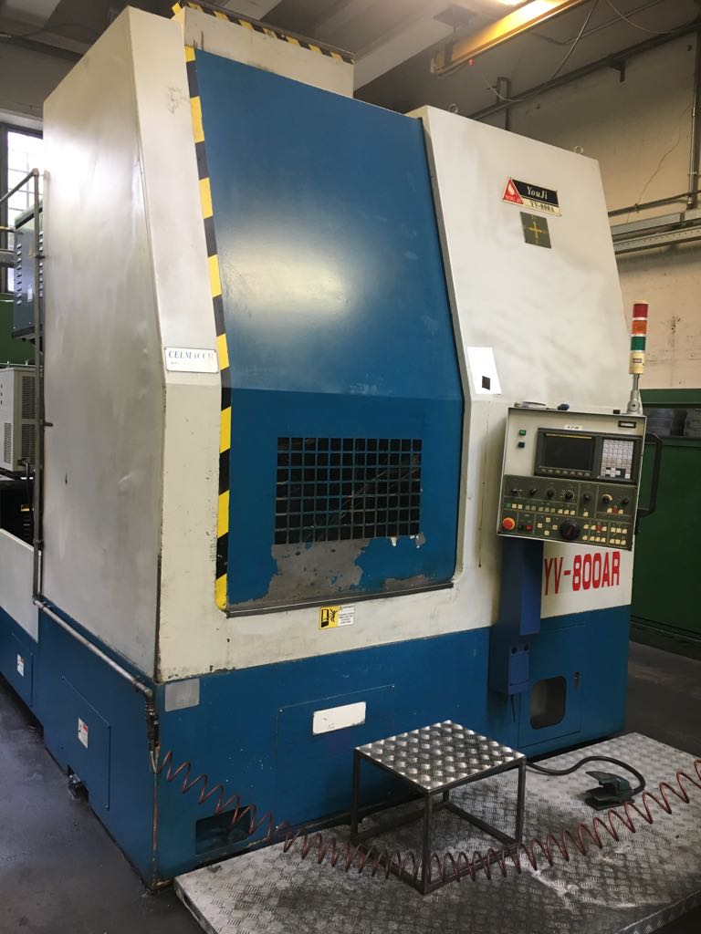 Vertical lathe/Turning mill YOU-JI YV 800 A