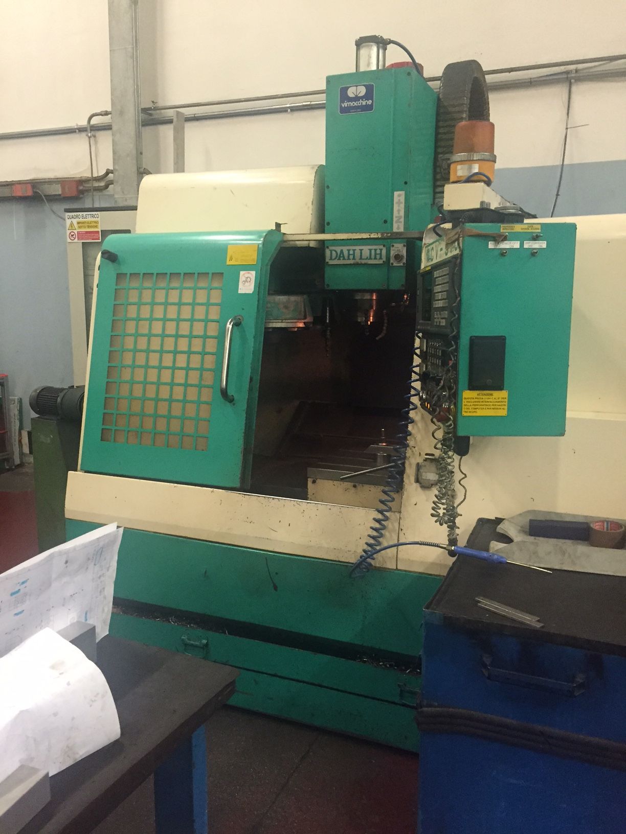 Vertical machining center DAH LIH MC510
