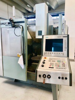 Vertical machining center DMG MORI DMU 50