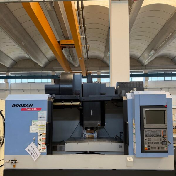 Vertical machining center DOOSAN DNM 650