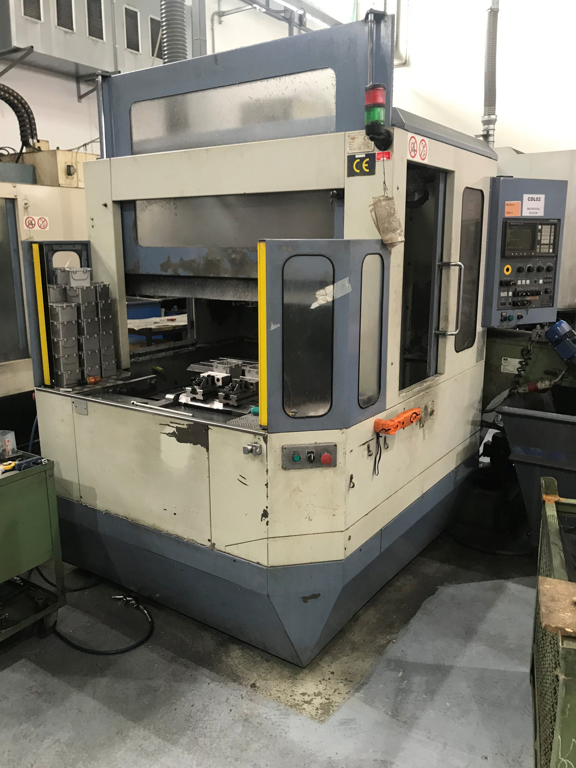Vertical machining center FAMUP MCX 450