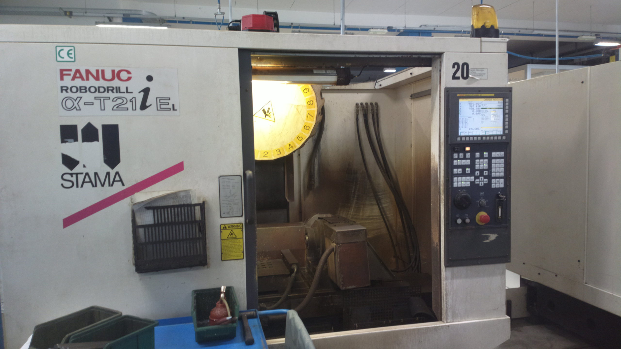 Vertical machining center FANUC-ROBODRILL alpha T21iE