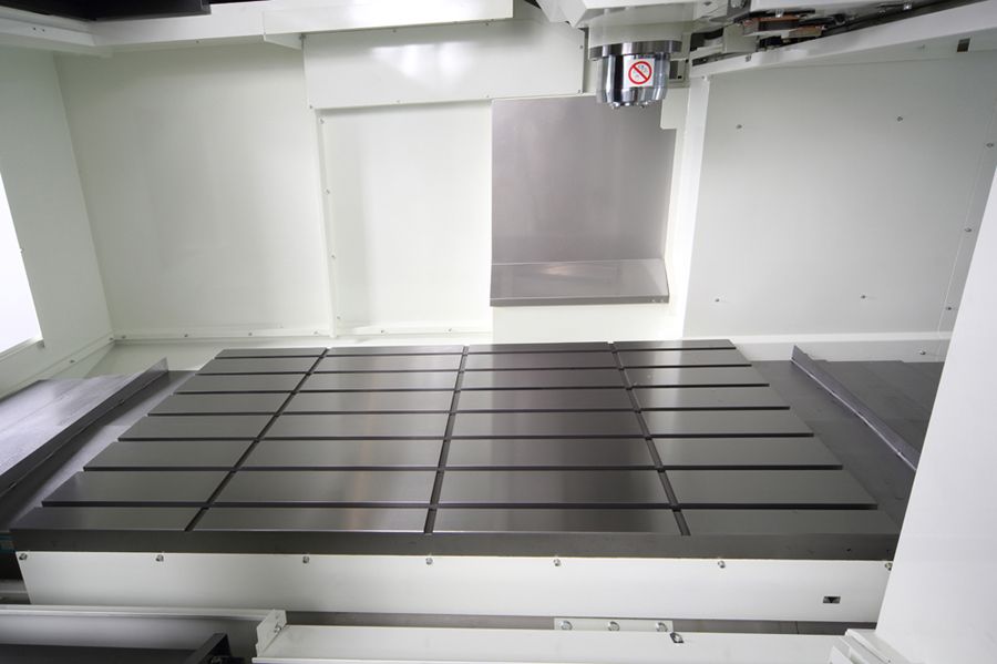 Vertical machining center KITAMURA Bridgecenter 10G