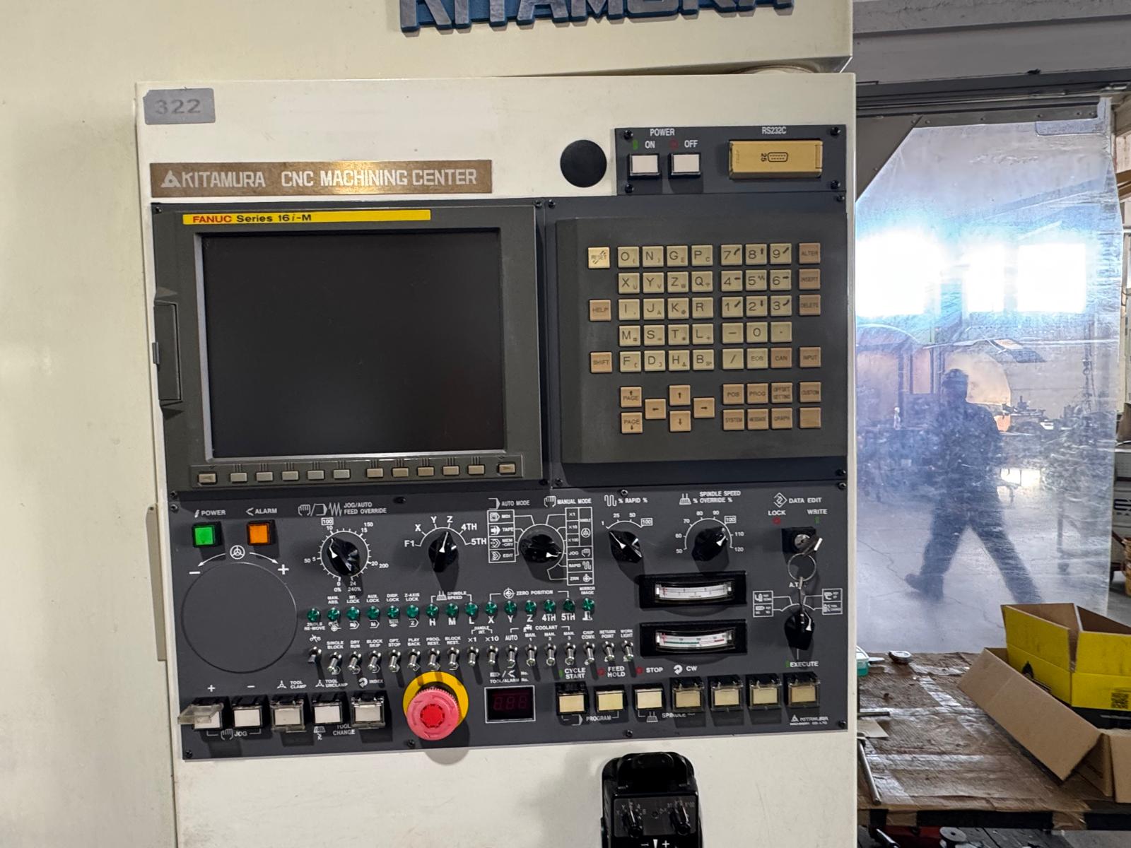 Vertical machining center KITAMURA M3XI SPARK CHANGER
