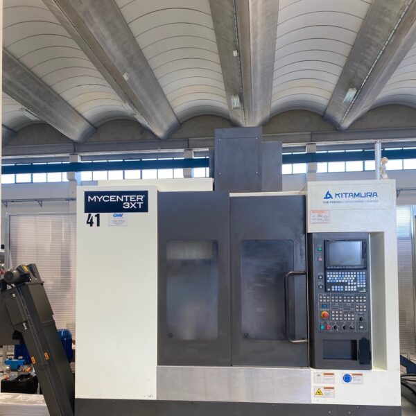 Vertical machining center KITAMURA MYCENTER 3XT