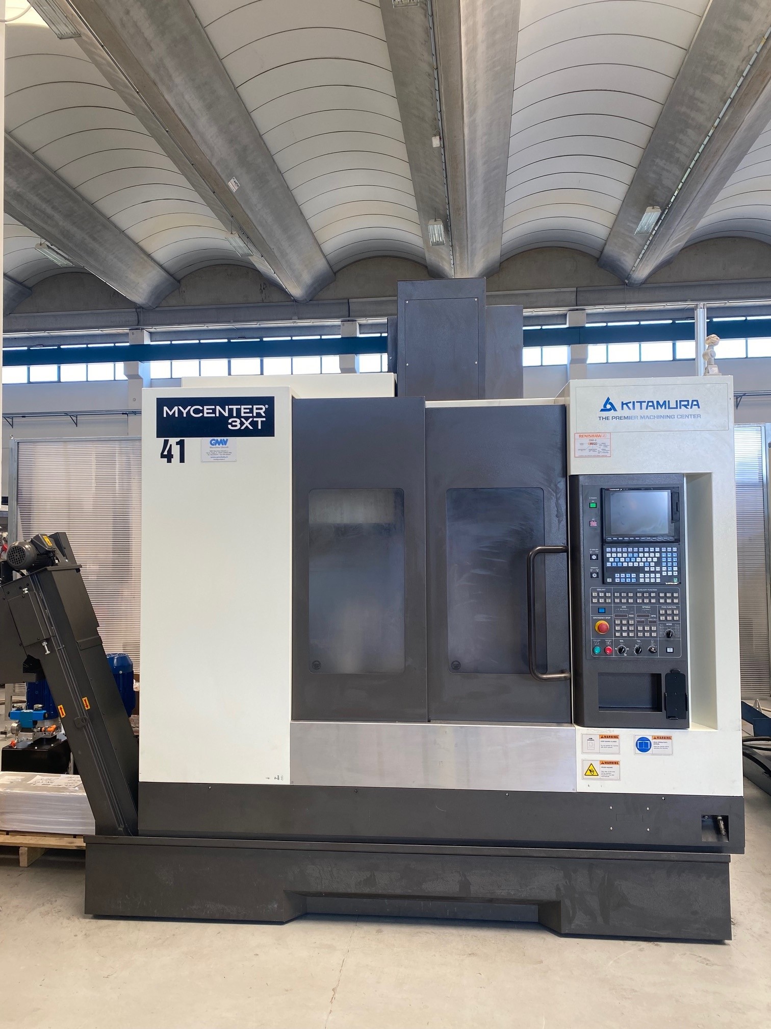 Vertical machining center KITAMURA MYCENTER 3XT