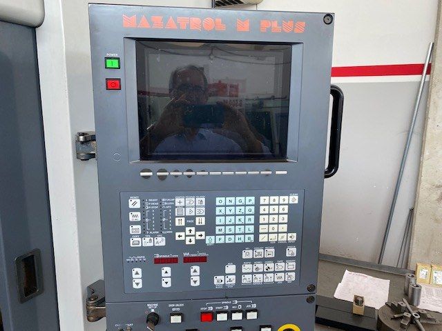Vertical machining center MAZAK VTC 20B