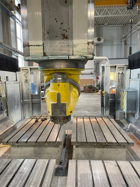 Vertical machining center MECOF DYNAMILL 3000L