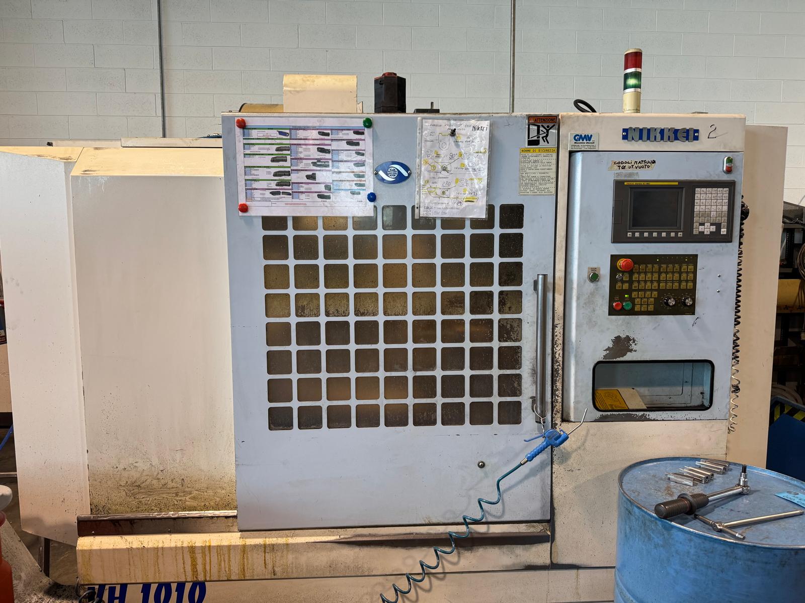 Vertical machining center NIKKEI VH-1010