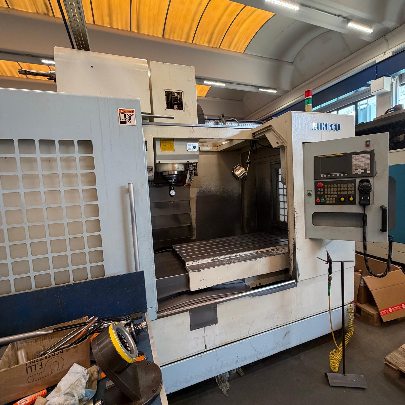 Vertical machining center NIKKEI VP1100#50
