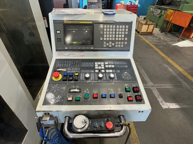 Vertical machining center QUASER MV 204