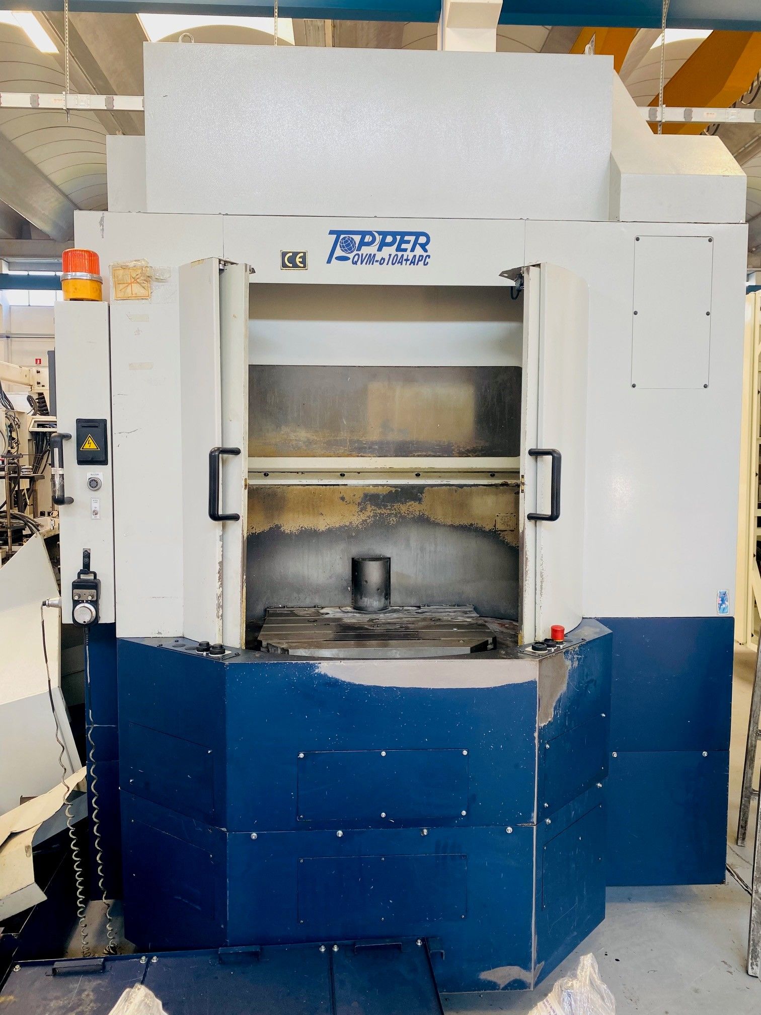 Vertical machining center TOPPER QVM-610A APC