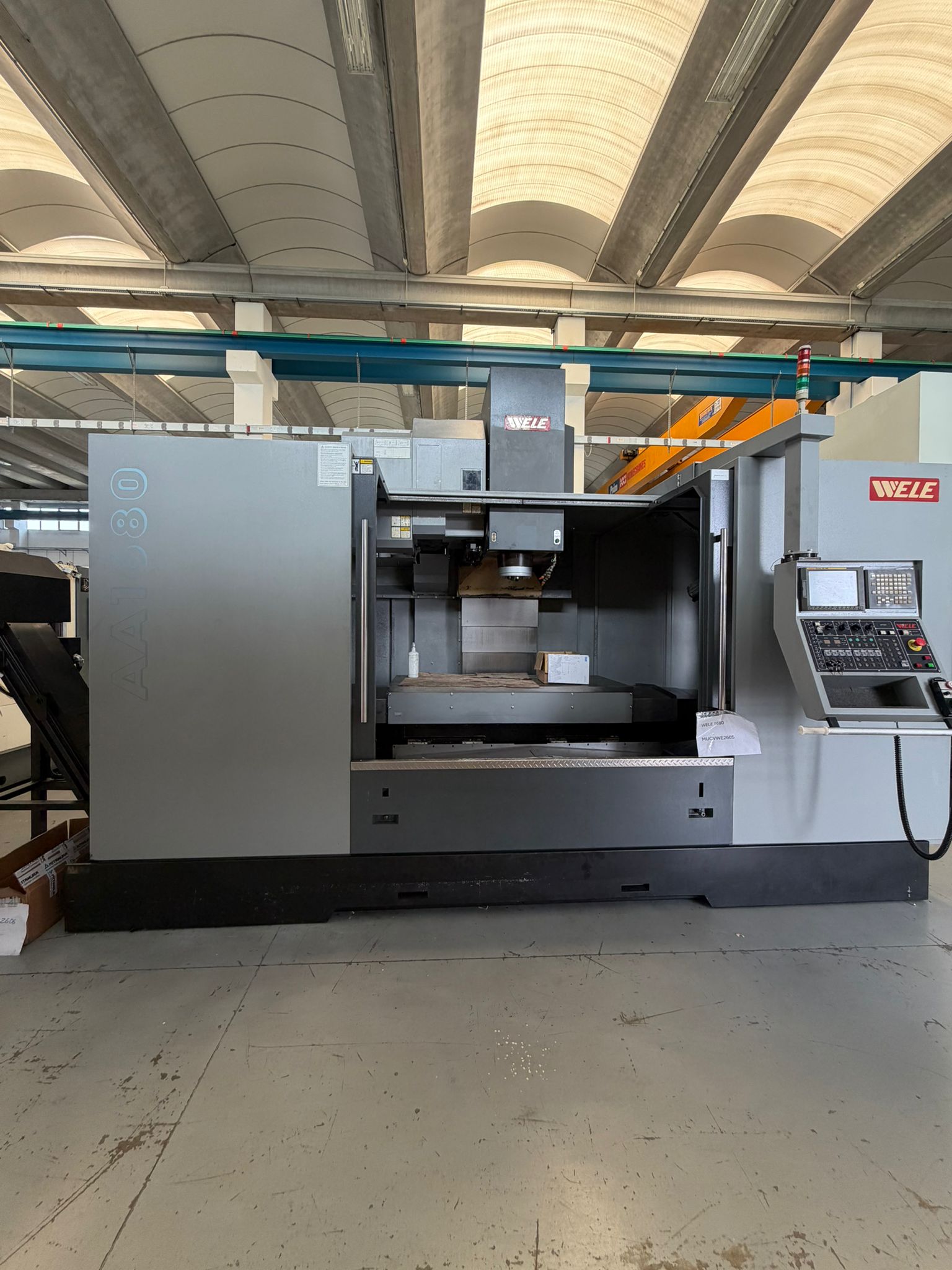 Vertical machining center WELE AA1680#50